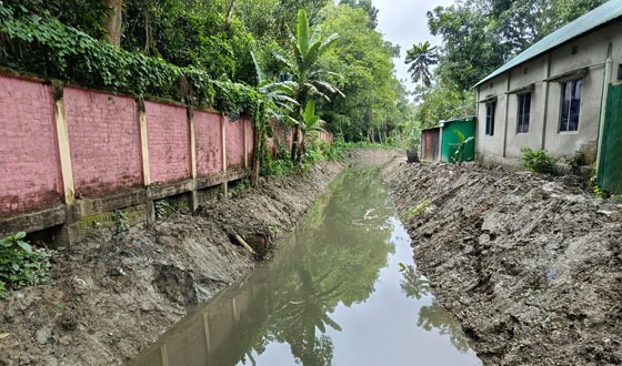 ভূঞাপুরে ৫০ বছরের বেদখল খাল উদ্ধার