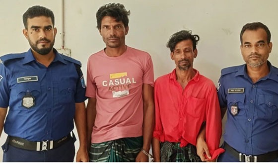 গজারিয়ায় দুই নৌ চাঁদাবাজ আটক
