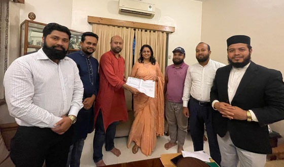 বাবুগঞ্জ-মুলাদীর নদী ভাঙ্গন প্রতিরোধে উপদেষ্টা রিজওয়ানা হাসান বরাবর স্মারকলিপি