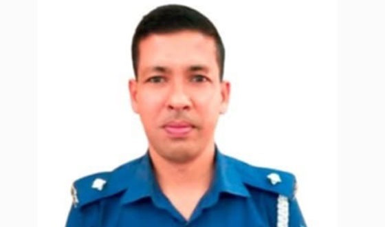 ধামইরহাট থানার ওসিসহ ৬ পুলিশ প্রত্যাহার