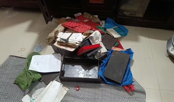 গোমসপুর গ্রামে ব্যবসায়ীর বাড়িতে দুর্ধর্ষ ডাকাতি