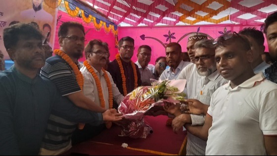 গজারিয়ায় জেলা বিএনপির আহবায়ক কমিটির তিন নেতাকে সংবর্ধনা