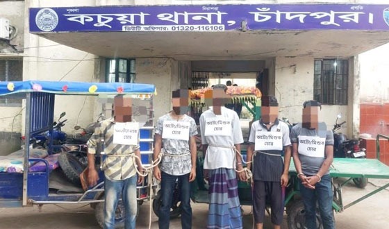 চাঁদপুরে ২টি অটোরিক্সা উদ্ধারসহ গ্রেফতার ৫