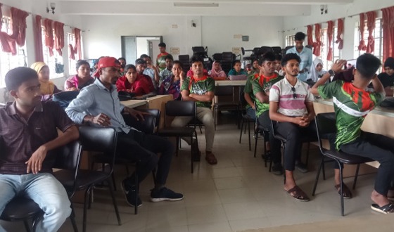 আশাশুনিতে প্লাস্টিক ও পলিথিন প্রতিরোধে শিক্ষণ ও অভিজ্ঞতা বিনিময় সভা