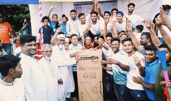 মতলব উত্তরে ফ্রিজ-কাপ মিনি ফুটবল ফাইনাল খেলা