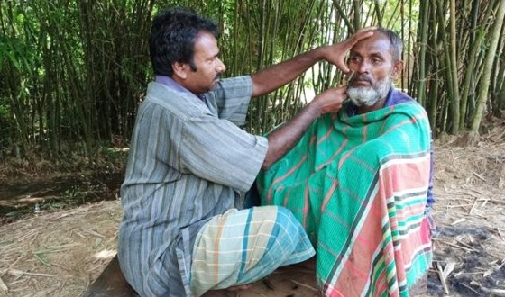 একজন নরসুন্দর কালাচাঁন রবিদাস