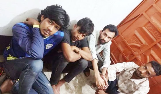 চিতলমারীতে ইয়াবা ও গাঁজাসহ গ্রেপ্তার ৪