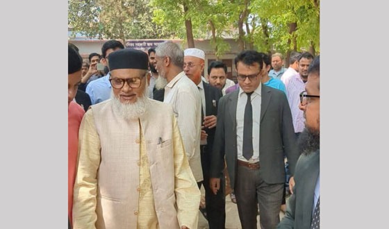 সাতকানিয়া আদালত পরিদর্শণ করলেন ধর্ম উপদেষ্ঠা