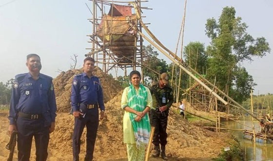 ভোগাই নদীতে অবৈধভাবে বালু উত্তোলন, ৩ জনের কারাদণ্ড