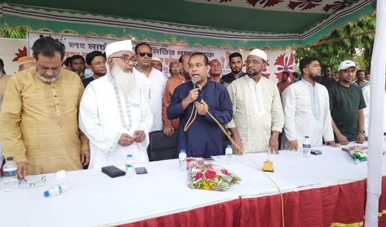লৌহজংয়ে বিএনপি নেতা শাজাহান খান স্মৃতি ফুটবল টুর্নামেন্টের শুভ উদ্বোধন