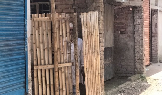 দৌলতখানে সাত দিন ধরে অবরুদ্ধ একটি পরিবার