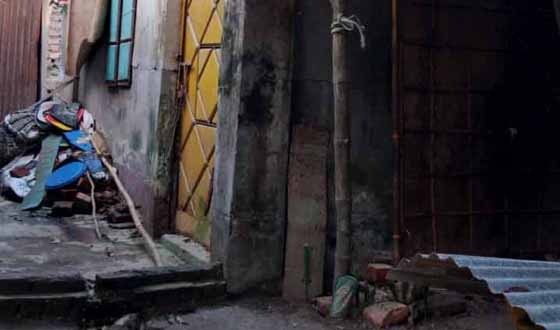 নাঙ্গলকোটে বাড়ী ঘর লুটপাট ও জবর দখলের অভিযোগ