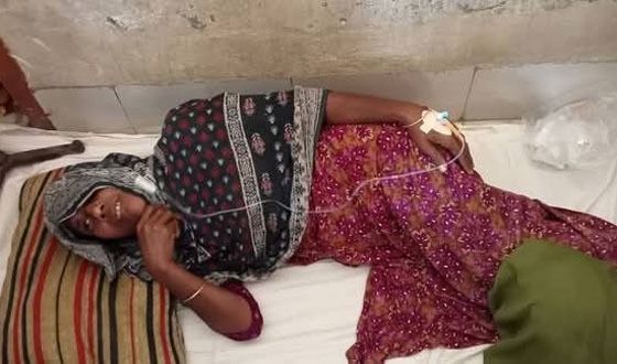 কেশবপুরে যুবলীগ নেতার বাড়িতে ককটেল বিস্ফোরণে আহত ১