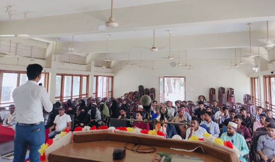 কমলগঞ্জ ১ দিনের  ফ্রিল্যান্সিং সেমিনার অনুষ্ঠিত