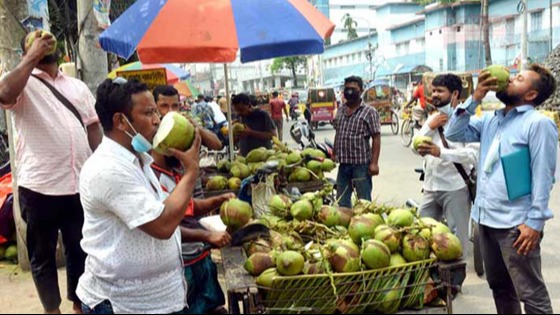 ভ্যাপসা গরমে অতিষ্ঠ বৃহত্তর লাকসামের জনজীবন