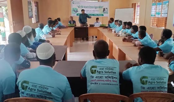 পার্বতীপুরে স্মার্ট কৃষির উদ্যোক্তা উন্নয়নে দিনব্যাপী কর্মশালা