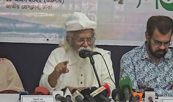কোনো দলের চাপে সরকার বিভ্রান্ত না হয়ে জনগণের ওপর আস্থা রাখা উচিত