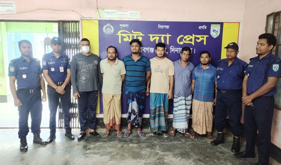 দিনাজপুরের চার উপজেলায় আ’লীগের ১৩ নেতাকর্মী গ্রেফতার
