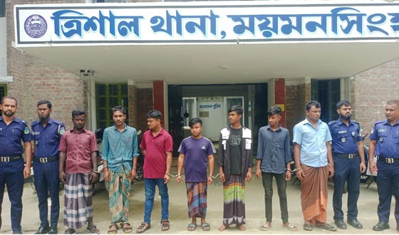 ত্রিশালে ছয় অটোরিক্সাসহ ৭ সদস্য গ্রেফতার
