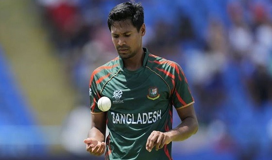 ইনজুরিতে ছিটকে গেলেন মোস্তাফিজ