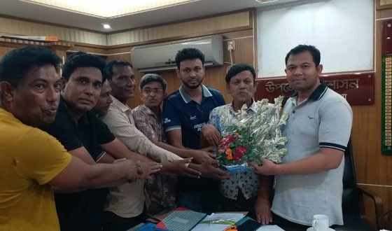 অনির্বাণ ক্লাবের প্রতিনিধি দলের সাথে উপজেলা নির্বাহী কর্মকর্তার সাক্ষাৎ