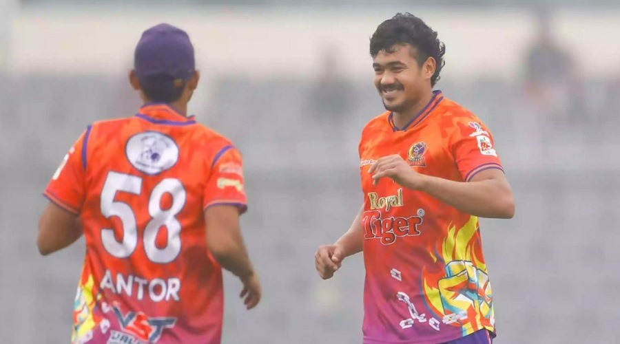 তাসকিনকে দলে ভেড়ালো ঢাকা ক্যাপিটালস