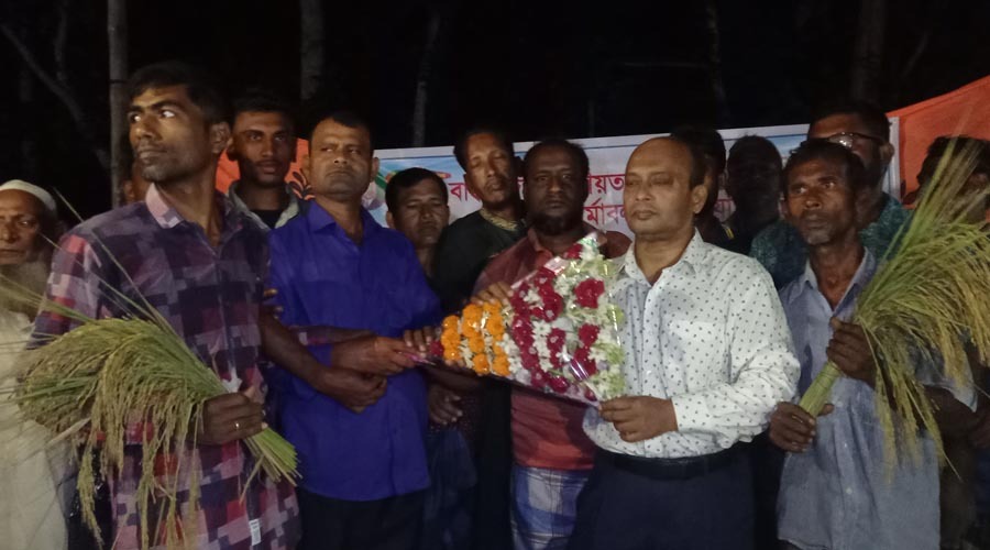 বালিয়াকান্দিতে বিএনপিতে যোগ দিলেন ২শতাধিক সনাতন ধর্মাবলম্বী