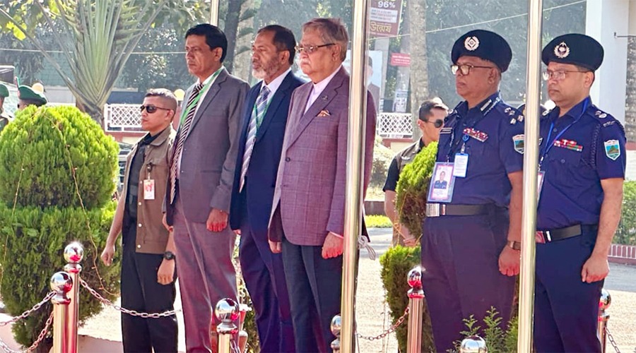 ২ দিনের সফরে নিজ জেলা পাবনায় রাষ্ট্রপতি