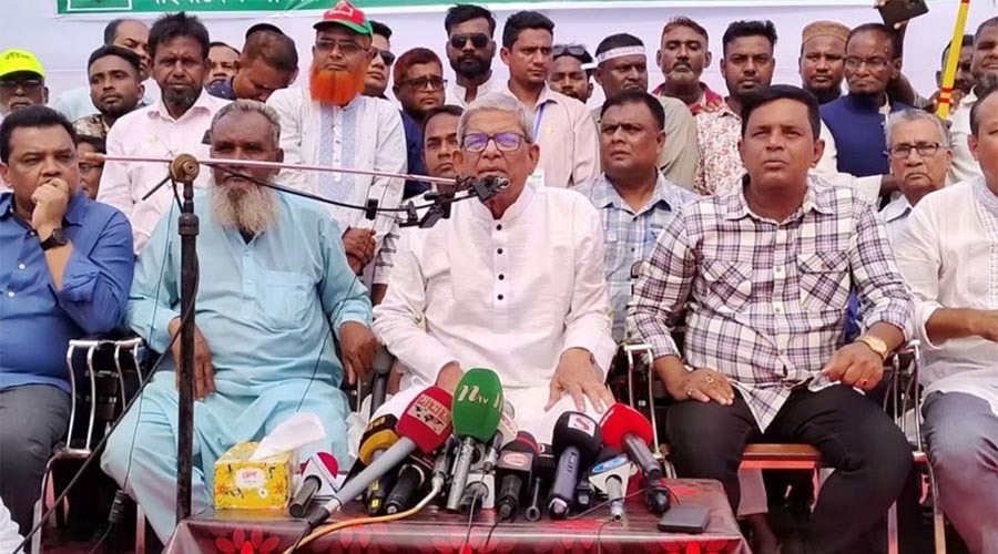 গণভোট-সনদ জনগণ বোঝে না, সব সংকটই নাটক: মির্জা ফখরুল