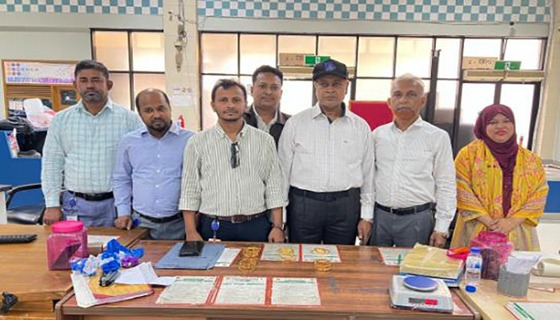 শাহ আমানত বিমানবন্দরে পৌনে ১ কেজি স্বর্ণ আটক