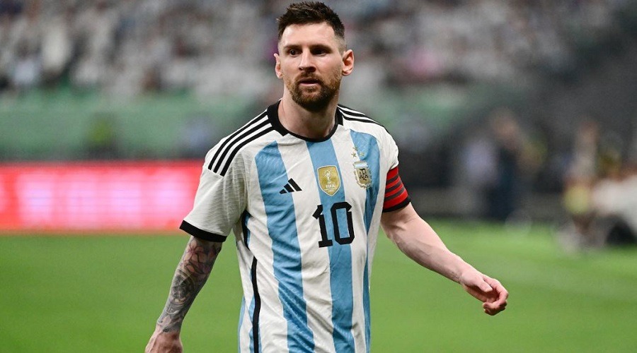 দলের ওপর বোঝা হতে চাই না : মেসি