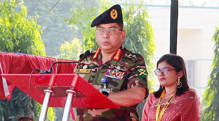 দেশের অর্ধেকই নারী—তাদের বাদ দিয়ে উন্নয়ন চিন্তা ভুল: সেনাপ্রধান