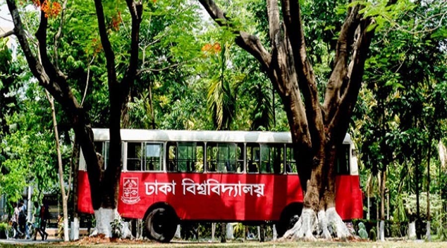 ভূমিকম্পে ক্লাস পরীক্ষা স্থগিত, শিক্ষার্থীদের বাড়ি ফিরতে বিভাগীয় শহরে বাস সার্ভিস দিচ্ছে ডাকসু
