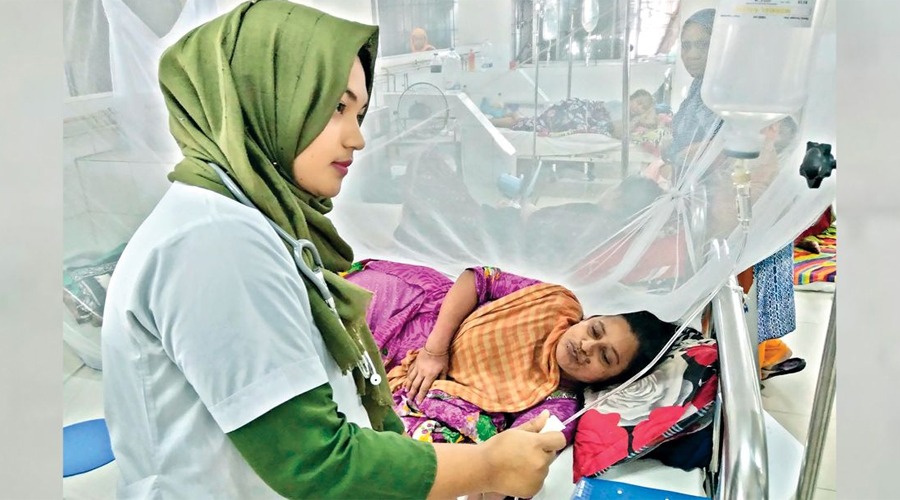 ডেঙ্গুতে আরও ৩ জনের মৃত্যু, হাসপাতালে ভর্তি অনেকে