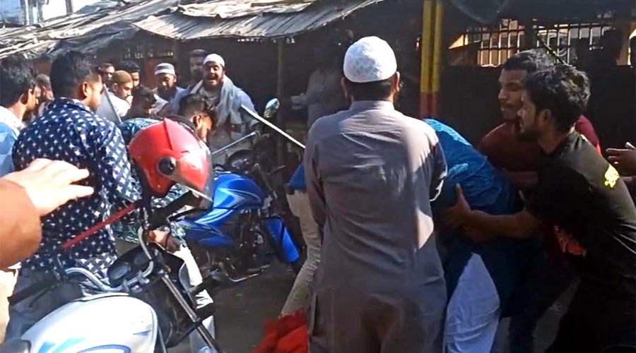 এবার ঠাকুরগাঁওয়ে বাউল শিল্পীদের ওপর হামলা, আহত দুইজন