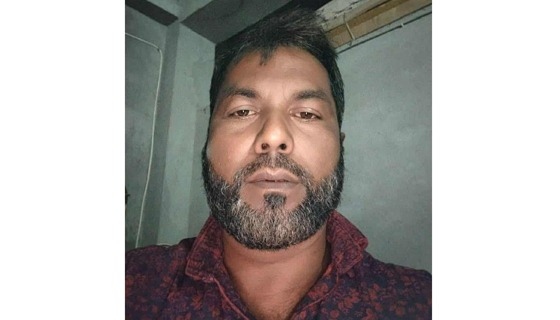 ফুলবাড়ীয়ায় আ’লীগ নেতা গ্রেফতার