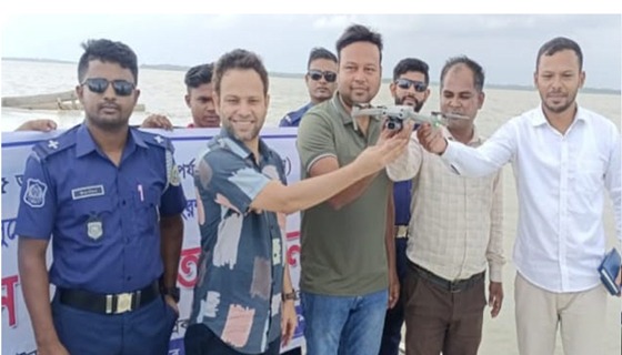 বরিশালে মা ইলিশ সংরক্ষণে নৌ-র‌্যালি