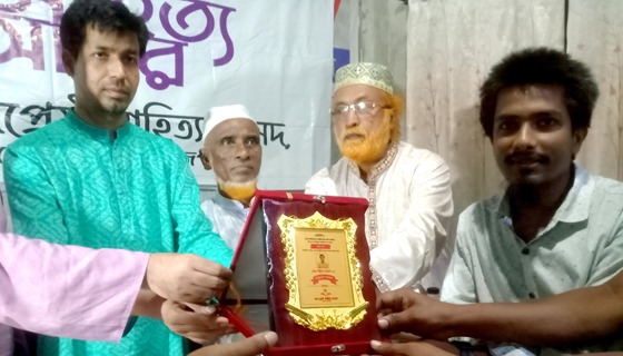 ডাকসু নির্বাচনে জয়ী ঘোড়াঘাটের বিপ্লব মন্ডলকে সম্বর্ধনা