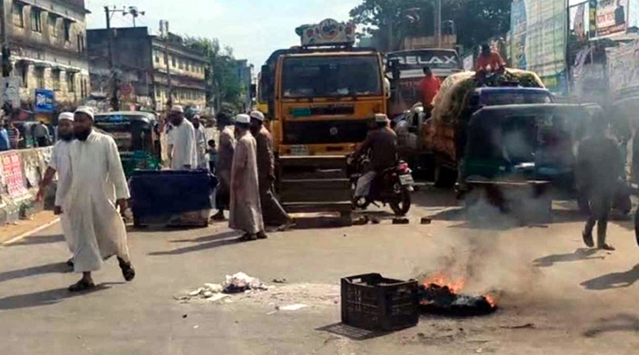 সড়ক দুর্ঘটনায় হেফাজত নেতার মৃত্যু, মহাসড়ক অবরোধ