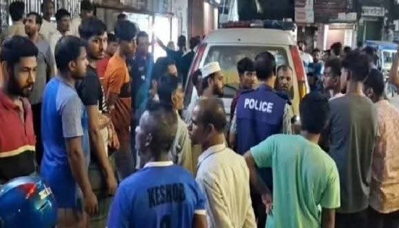 চাঁদপুরে ব্যাংক থেকে পরিচ্ছন্নতা কর্মীর মরদেহ উদ্ধার