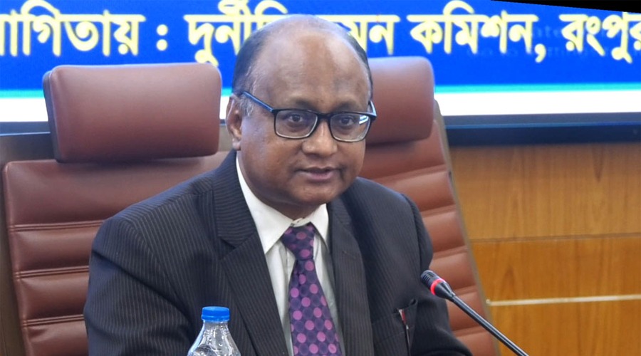 দুদকের কাজের ৭০ভাগ আসে গণমাধ্যম থেকে: দুদক চেয়ারম্যান