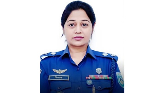 গাইবান্ধার এসপি ও ওসিসহ তিন জনের বিরুদ্ধে এসআইয়ের স্ত্রীর মামলা