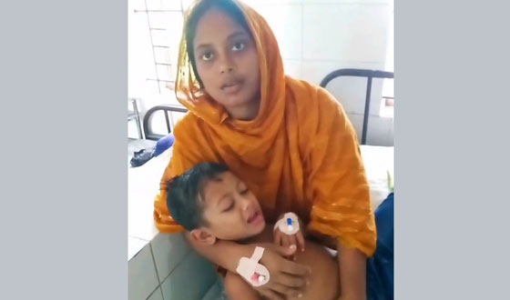 কলারোয়ায় একই পরিবারের ৪জনকে অজ্ঞান করে সর্বস্ব লুটের চেষ্টা