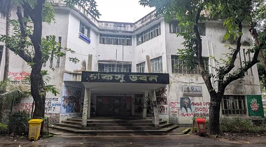 দীর্ঘ ৩৫ বছর পর চাকসু নির্বাচন, মনোনয়নপত্র বিতরণ শুরু