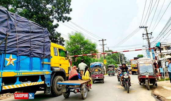যানজট নিরসনে সৈয়দপুরে বসানো হচ্ছে সিগন্যাল ডাউন