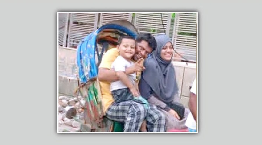 নারায়ণগঞ্জে ফ্ল্যাটের দরজা ভেঙে স্বামী-স্ত্রী ও তাদের শিশু সন্তানের মরদেহ উদ্ধার