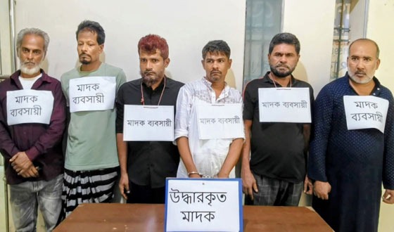 চাঁদপুরে ৮ মাদক কারবারি আটক