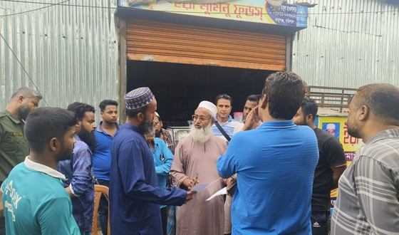 বাবুগঞ্জে বৈধ কাগজপত্র ছাড়াই খাদ্য উৎপাদন, ইয়া মুমিনু ফুডসকে জরিমানা