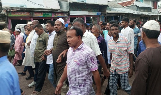 বরগুনার জেলা বিএনপি কমিটি ঘোষনায় তালতলীতে আনন্দ মিছিল ও মিষ্টি বিতরন