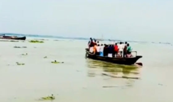 গজারিয়ায় গ্রামবাসী-ইজারাদার মুখোমুখি অবস্থানে উত্তেজনা